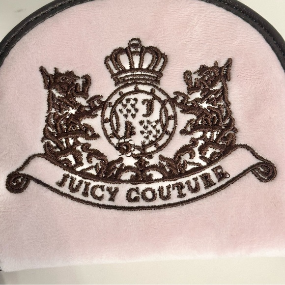 Juicy Couture Classic Pink Card Coin Purse Wallet Scottie Dog Crest Zip Half - Picture 2 of 10